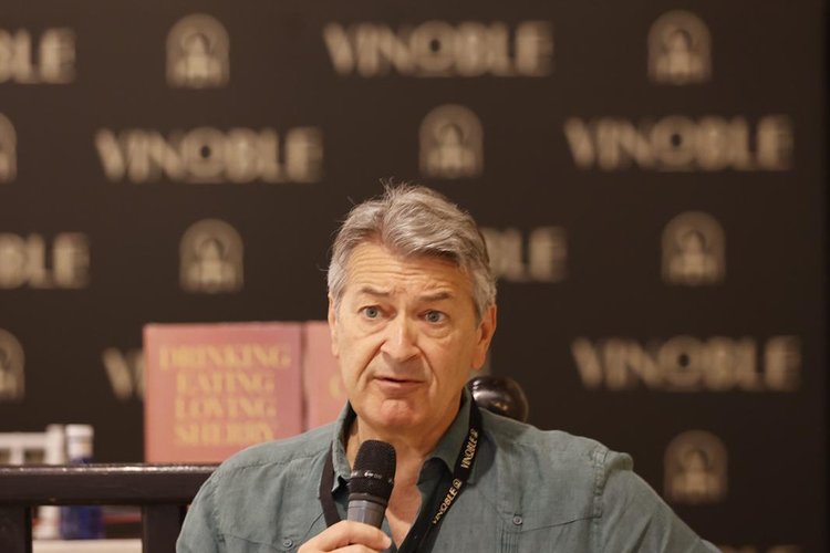 PRESENTACIÓN LIBRO VINOBLE (9)