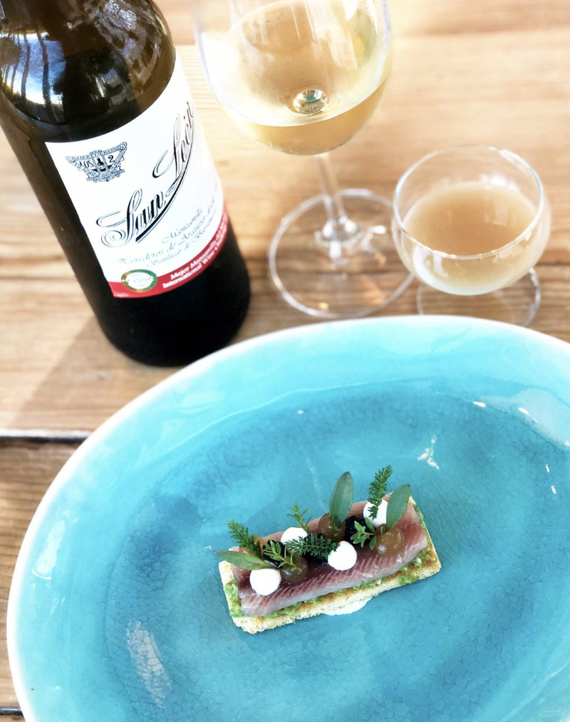 toast with herring and saphire pesto with somkoed bloater with manzanilla san leon sherry wines