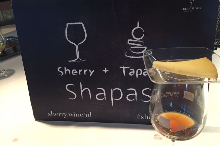 Cream met "Campos Goticos" een ambachtelijke schapen kaas uit Villerias de Campos