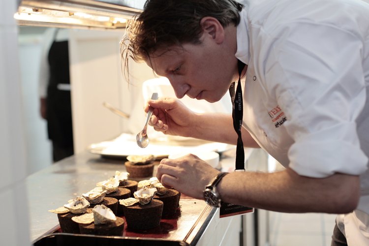 Opperste concentratie bij Chef Leon Mazairac