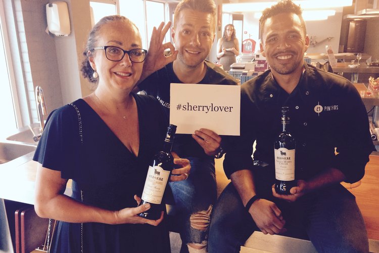 Sherrylovers present!