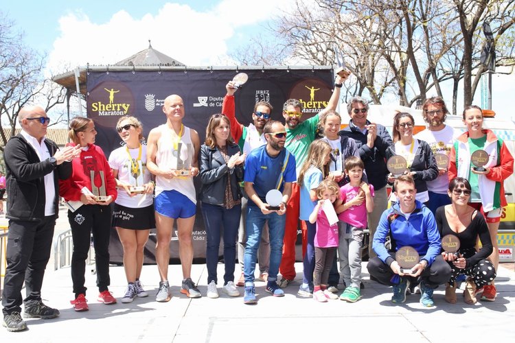 sherry_maraton_2018_club_ganador_a.d._maraton_jerez_c_jaime_porrua.jpeg