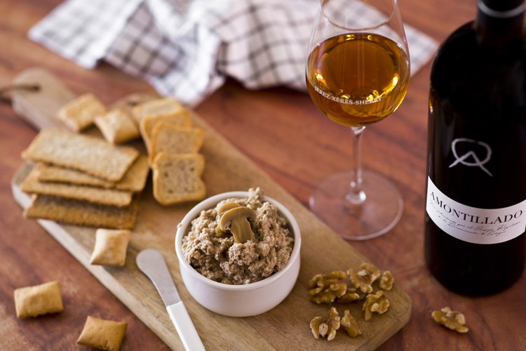 vinos_de_jerez_blog_maridajes_otonales_pate_de_champinones_y_nueces_blog.jpg