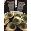 Oesters met olijf en sardinemousse